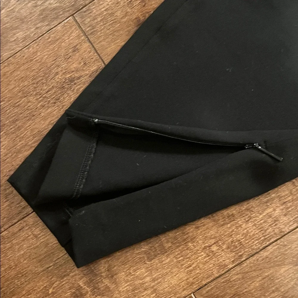 SPANX Black Women's SuperSmooth Ponte Zip Leggings - Picture 5 of 6